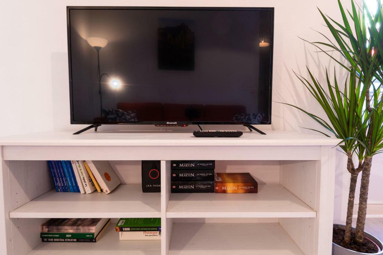 Appartement cœur de ville - Wifi - Lave-sèche linge Pau Esterno foto